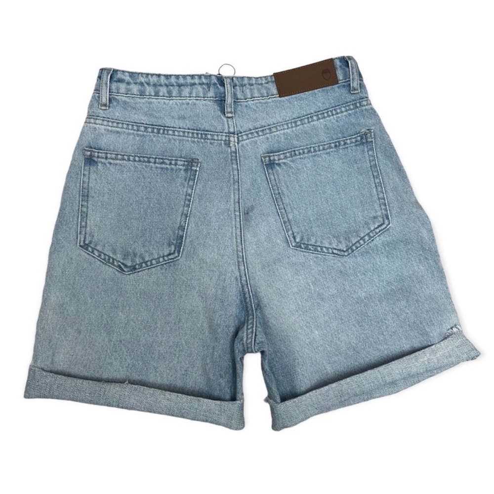 NWT Nasty Gal Cut Out Pocket Jean Shorts - Picture 2 of 7